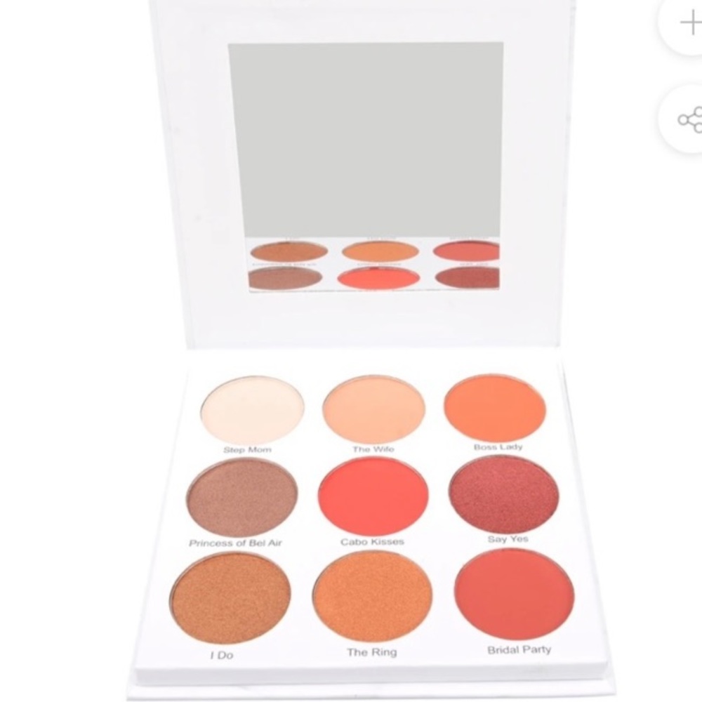 Give them Lala pallete